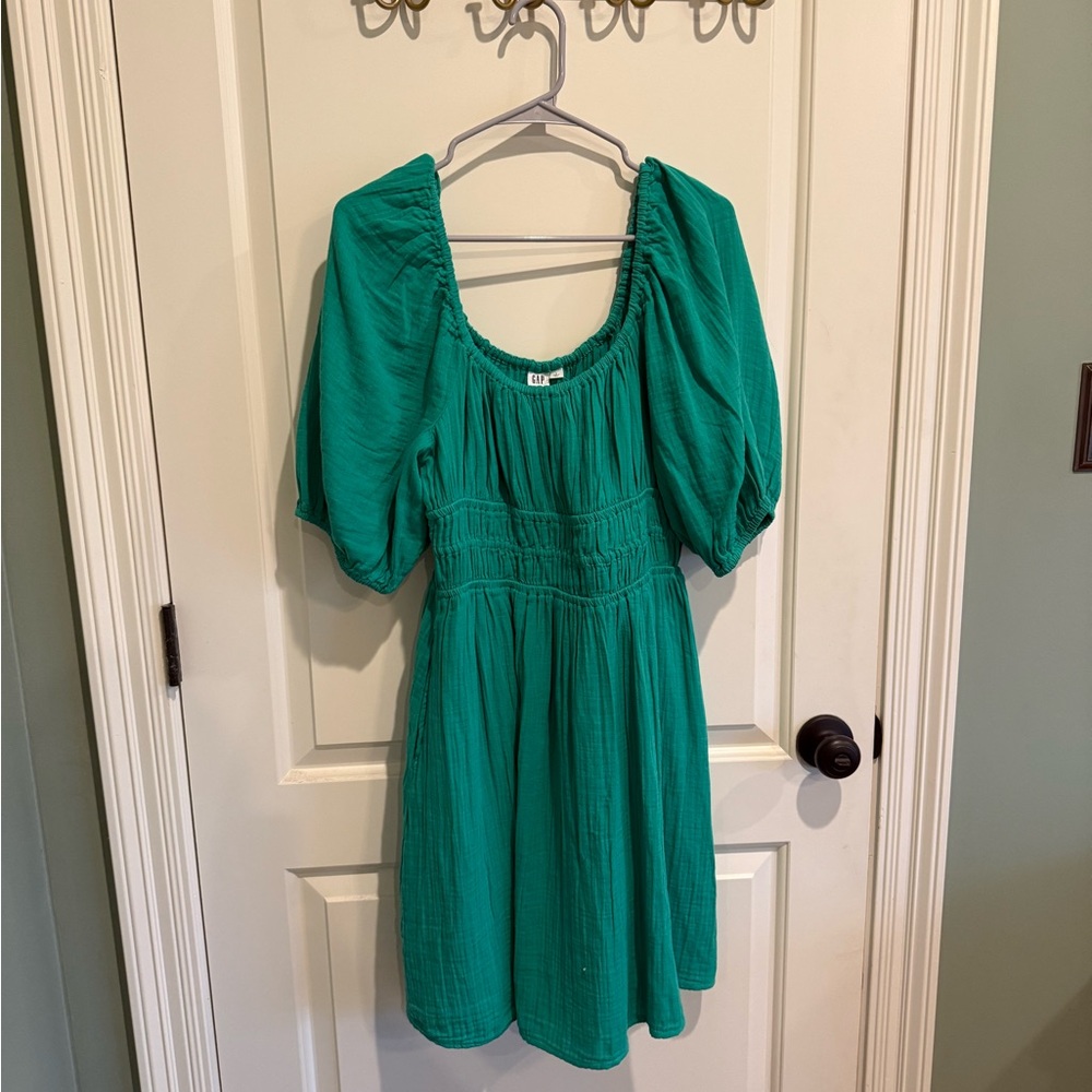 Green Puff Sleeve Dress